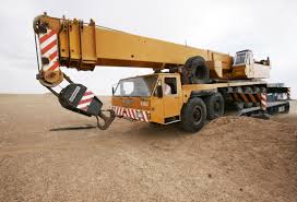 The Different Types of Mobile Cranes Used in Material Handling and Construction