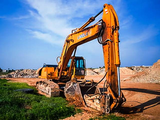 What Are the 3 Types of Demolition Machinery