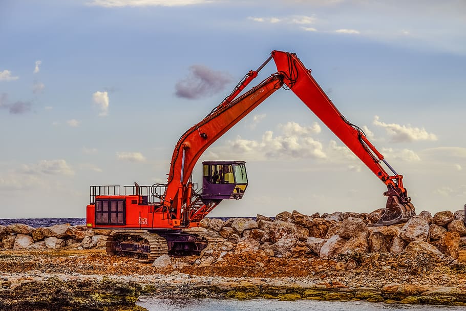 Learn More About the Hydraulic Excavator